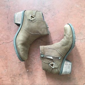 Foxy Teva Ankle Boots!